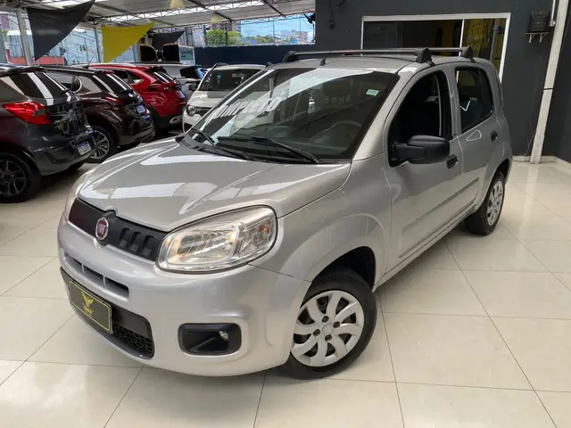 Carro Fiat Uno 2016 Attractive 1.0 (Flex) 4p