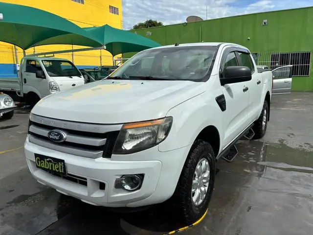 Carro Ford Ranger Cabine Dupla 2015 Ranger 2.5 Flex 4x2 CD XLS