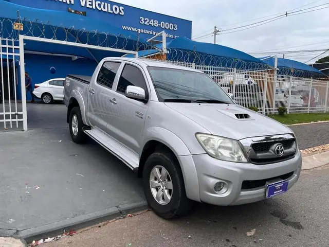 Carro Toyota Hilux Cabine Dupla 2011 Hilux SRV 4X4 3.0 (cab dupla) (aut)