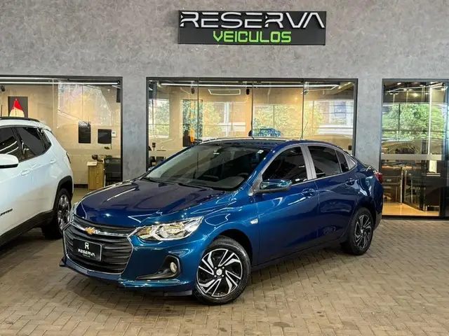 Carro Chevrolet Onix Plus 2024 LT 1.0