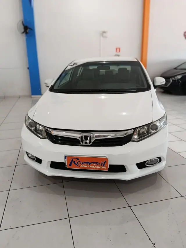 Carro Honda Civic 2014 New  LXR 2.0 i-VTEC (Aut) (Flex)