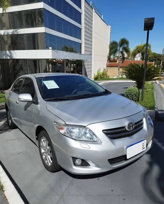 Carro Toyota Corolla 2010 Sedan SEG 1.8 16V (flex) (aut)