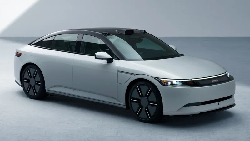 Honda e Sony criam carro elétrico com tela gigante e Playstation integrado