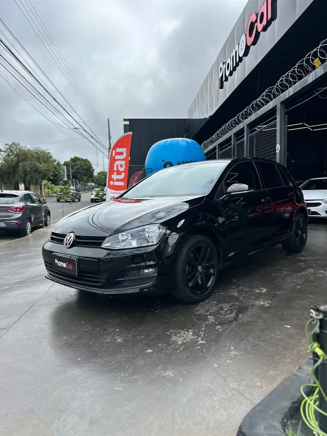 Carro Volkswagen Golf 2014 Comfortline 1.4 TSi