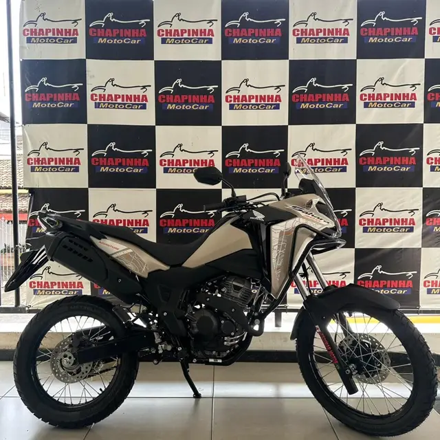 Moto Honda XRE Sahara 300 2026 Adventure