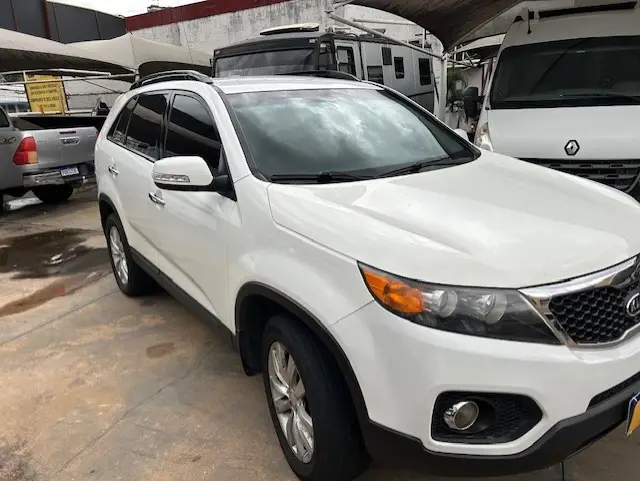 Carro Kia Sorento 2012 EX 2.4 16V (aut)(S.356)