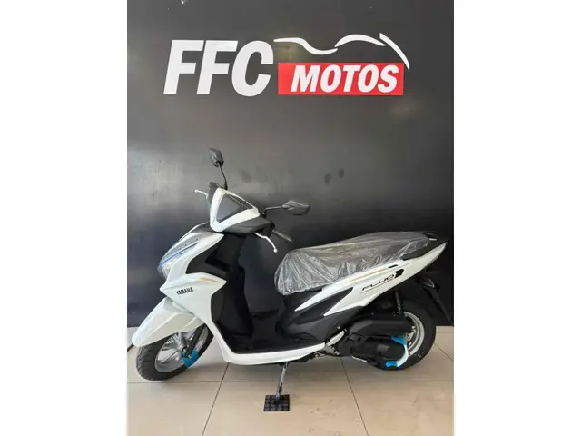 Moto Yamaha Fluo 2026 Hybrid Connected