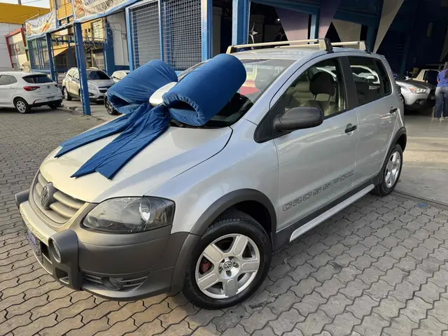 Carro Volkswagen CrossFox 2010 1.6 (Flex)