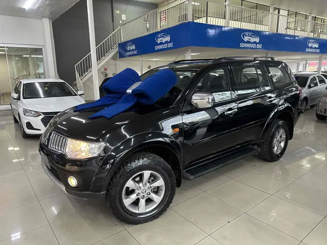 Carro Mitsubishi Pajero Dakar 2012 3.2 HPE 4WD (aut)