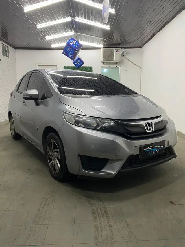 Carro Honda Fit 2017 1.5 16v LX CVT (Flex)