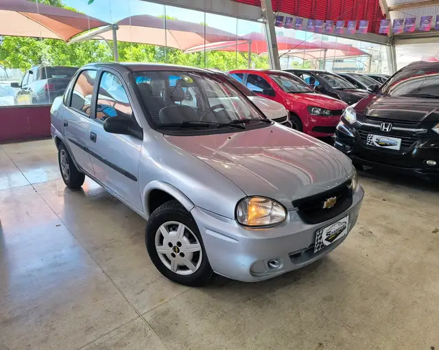Carro Chevrolet Classic 2010 LS 1.0 VHCE (Flex)