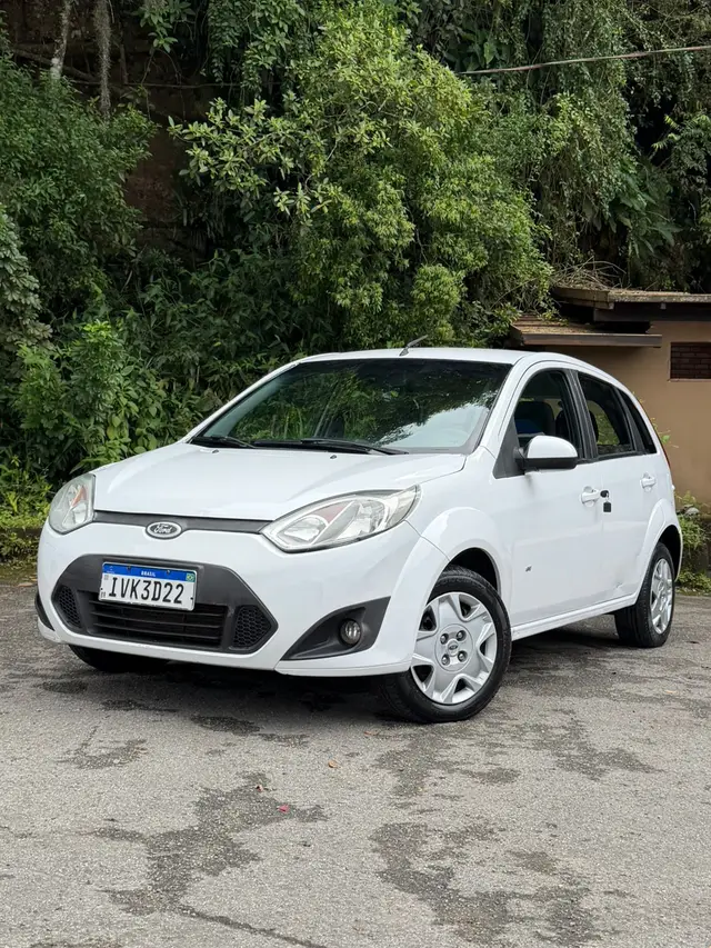Carro Ford Fiesta Hatch 2014 S Rocam 1.0 (Flex)