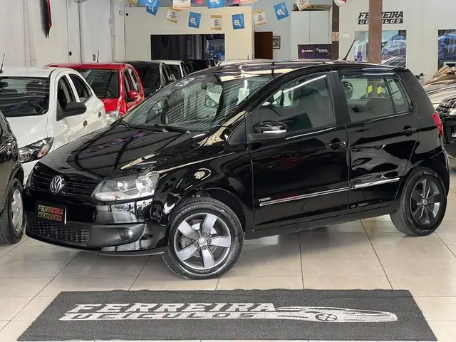 Carro Volkswagen Fox 2013 1.6 VHT (Flex)