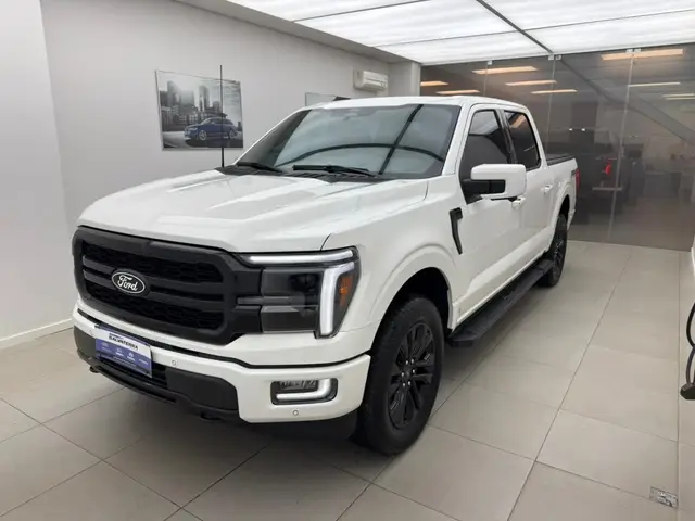 Carro Ford F-150 2024 Lariat 5.0 (Aut.)