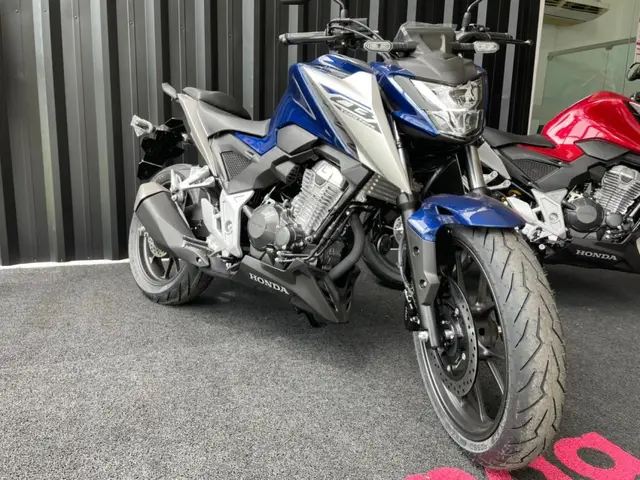 Moto Honda CB 300F Twister 2026 ABS