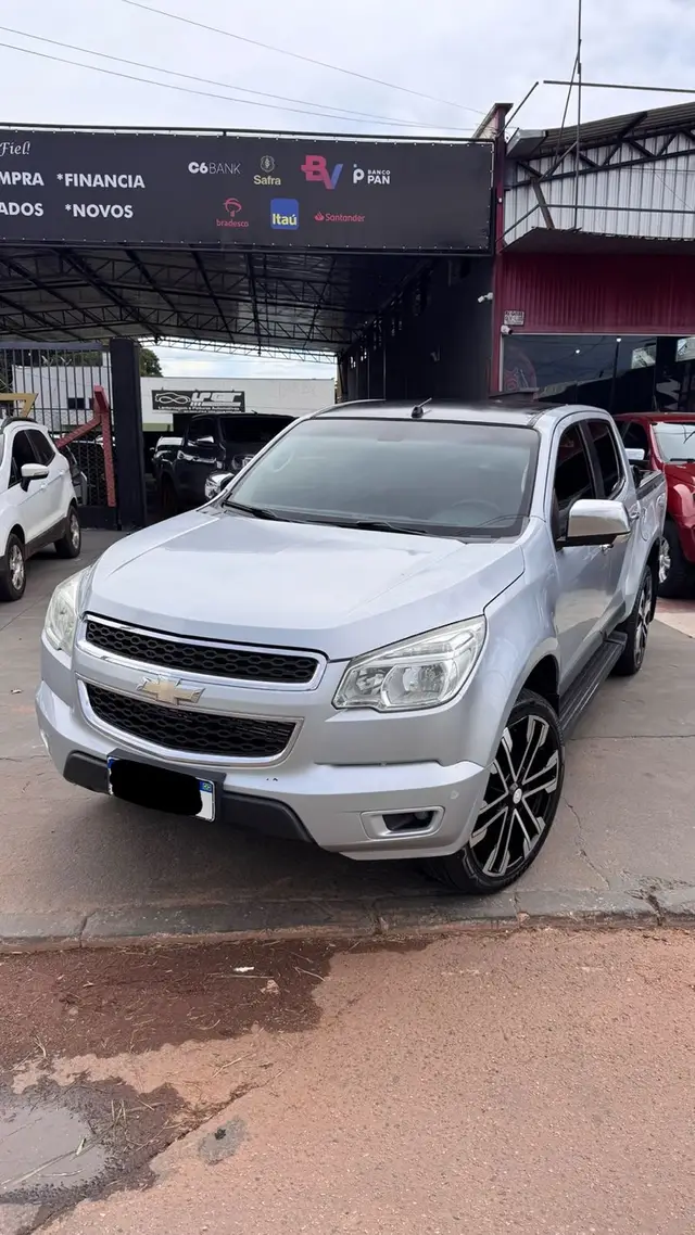 Carro Chevrolet S10 Cabine Dupla 2013 S10 2.8 CTDI LT 4WD (Cabine Dupla)