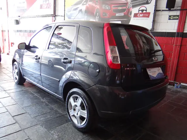 Carro Ford Fiesta Hatch 2010 1.6 (Flex)