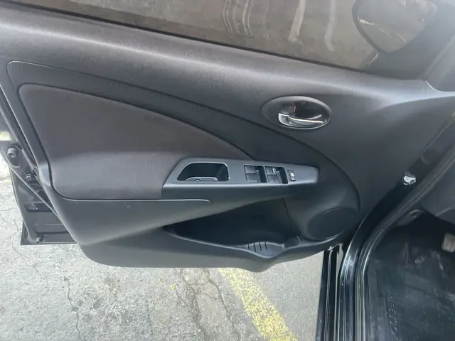 Carro Toyota Etios 2019 X Plus 1.5 (Flex)