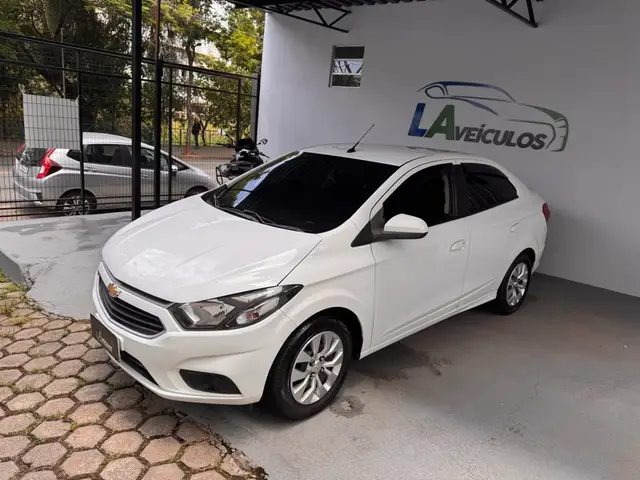 Carro Chevrolet Prisma 2018 1.4 LT SPE/4 (Aut)