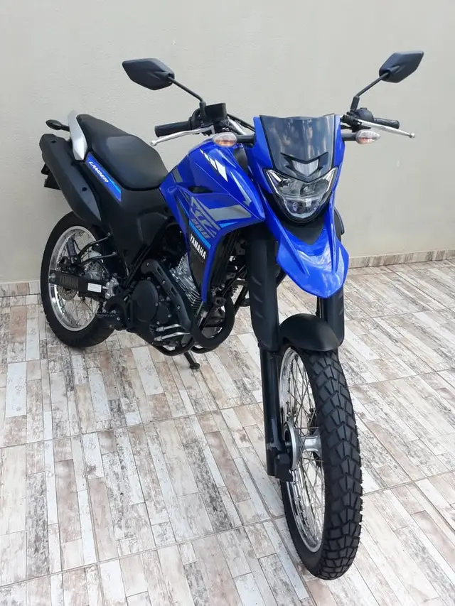 Moto Yamaha XTZ 250 Lander 2023 ABS