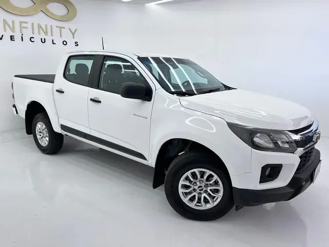Carro Chevrolet S10 Cabine Dupla 2022 Advantage 2.5
