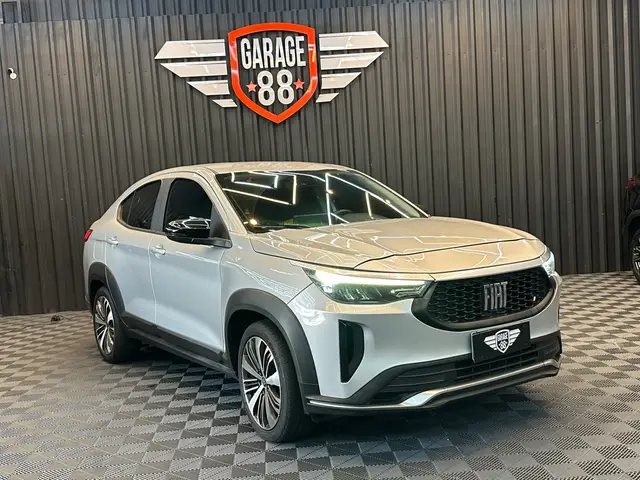 Carro Fiat Fastback 2024 Audace