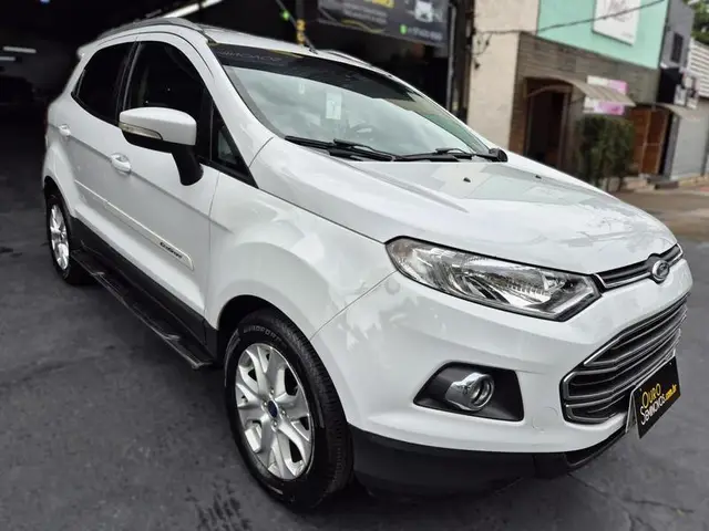 Carro Ford EcoSport 2014 Ecosport Titanium 2.0 16V Powershift (Flex)