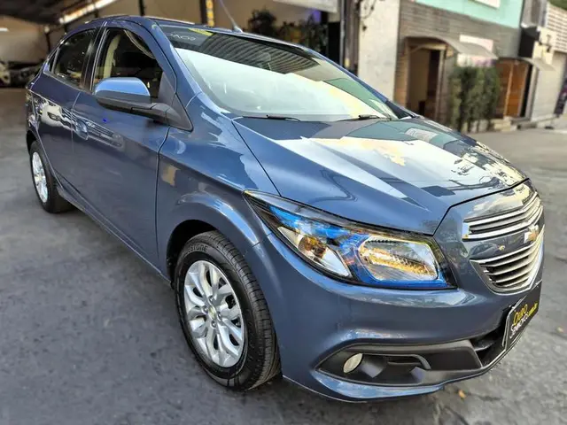 Carro Chevrolet Onix 2015 1.4 LT SPE/4