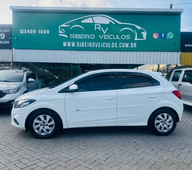 Carro Chevrolet Onix 2018 1.4 LT SPE/4
