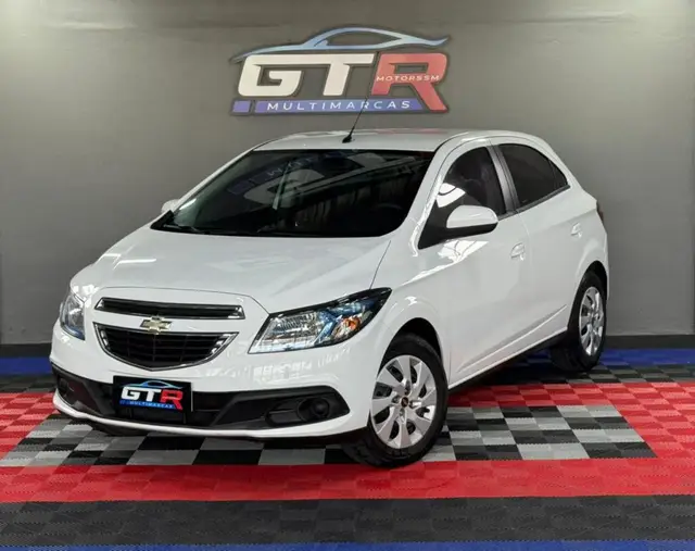 Carro Chevrolet Onix 2013 1.4 LT SPE/4