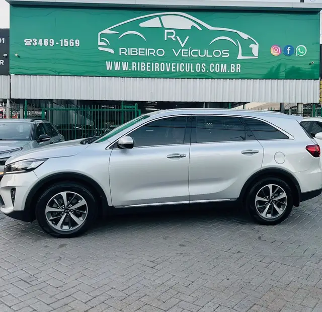 Carro Kia Sorento 2018 2.4 16V 4x2 (Aut)
