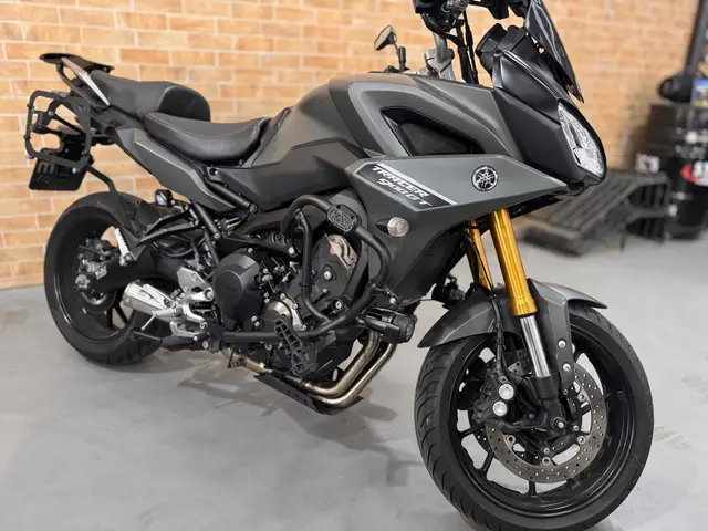 Moto Yamaha MT-09  2023 Tracer 900 GT
