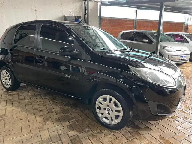 Carro Ford Fiesta Hatch 2014 1.6