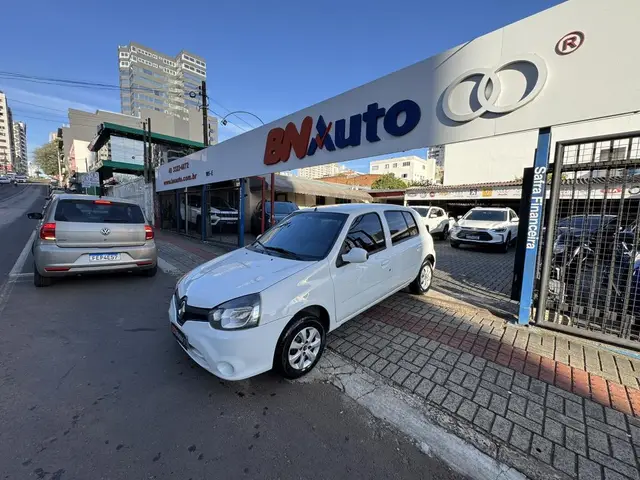 Carro Renault Clio 2016 Expression 1.0 16V (Flex)