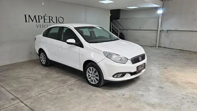 Carro Fiat Grand Siena 2017 Evo Attractive 1.4 8V (Flex)