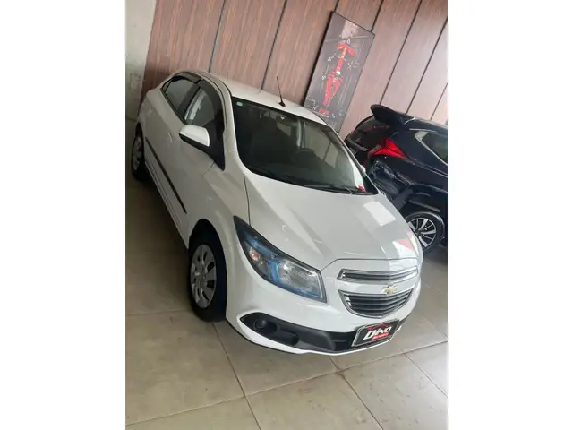 Carro Chevrolet Onix 2013 1.4 LT SPE/4