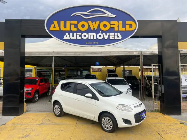 Carro Fiat Palio 2012 Attractive 1.0 8V (Flex)