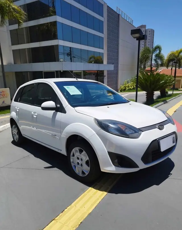 Carro Ford Fiesta Hatch 2014 S Rocam 1.0 (Flex)