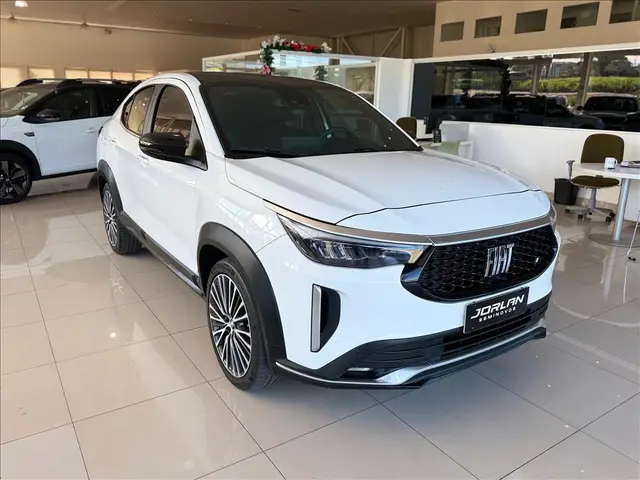 Carro Fiat Fastback 2023 Impetus Turbo 200 (Flex) (Aut)