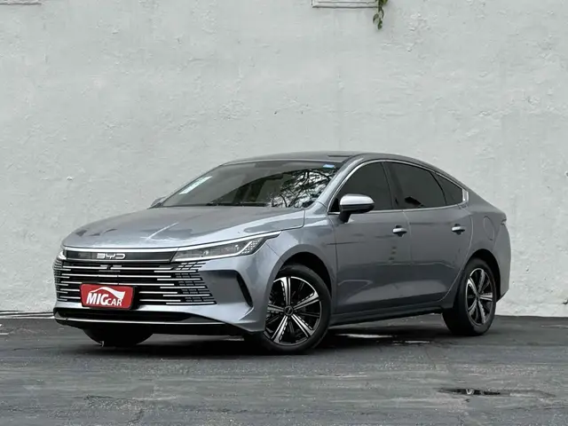 Carro BYD King 2025 DM-i GL