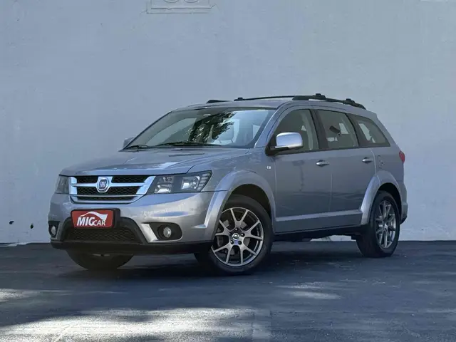 Carro Fiat Freemont 2015 2.4 16V Precision (Aut)