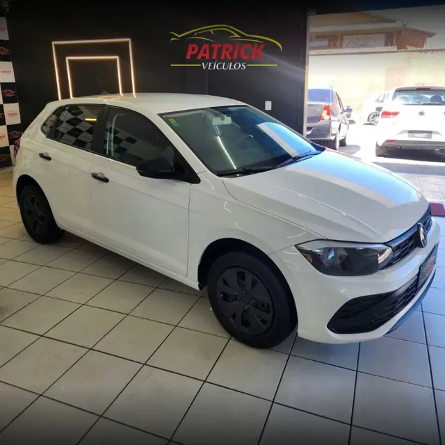 Carro Volkswagen Polo 2025 Track 1.0 Flex 12V 5p
