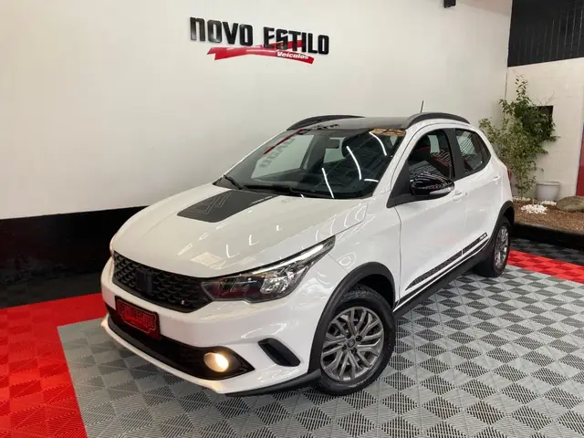 Carro Fiat Argo 2021 Trekking 1.3 (Flex)