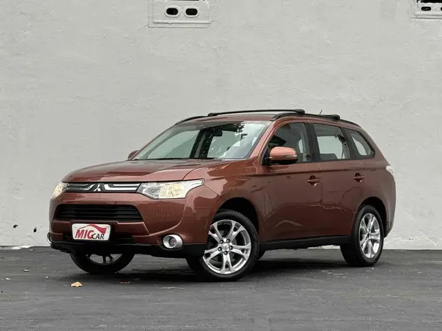 Carro Mitsubishi Outlander 2015 2.0 16V CVT