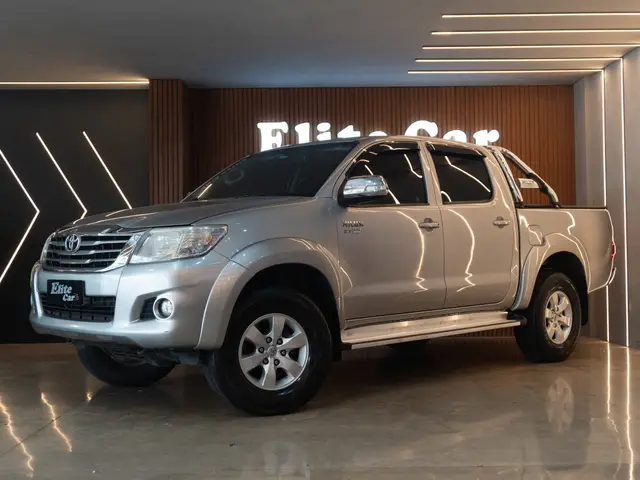 Carro Toyota Hilux Cabine Dupla 2015 Hilux 2.7 SRV CD 4x4 (Flex) (Aut)