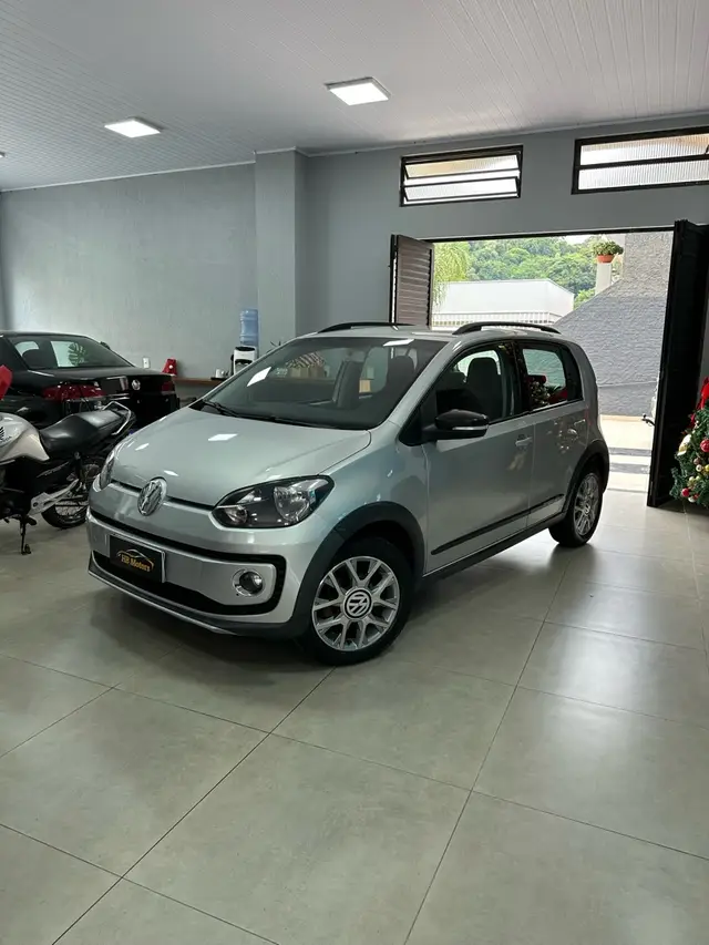 Carro Volkswagen Up! 2016 1.0 12v E-Flex cross up!