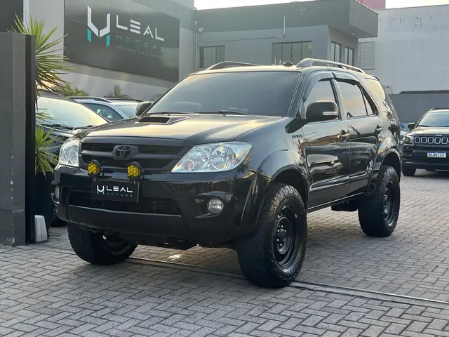 Carro Toyota Hilux SW4 2007 SRV 4x4 3.0 Turbo  (aut)