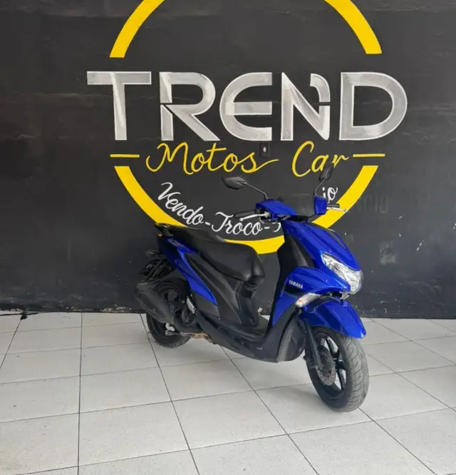 Moto Yamaha Fluo 2023 ABS