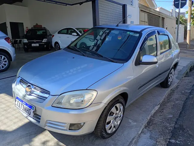 Carro Chevrolet Prisma 2010 Maxx 1.0 (Flex)
