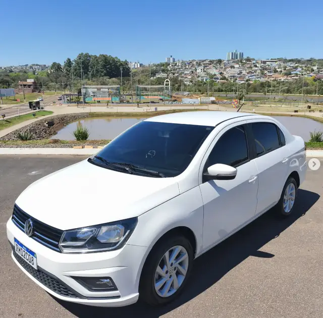 Carro Volkswagen Voyage 2021 1.6 MSI 8V (Flex)